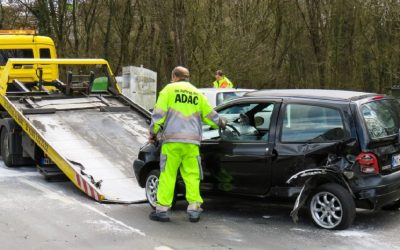 Tipps: Was ist bei einem Verkehrsunfall im Urlaub zu tun?
