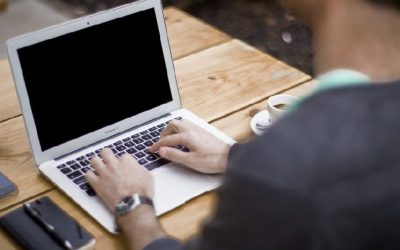 Kfz Schadensmeldung: Richtiges Handeln nach einem Verkehrsunfall